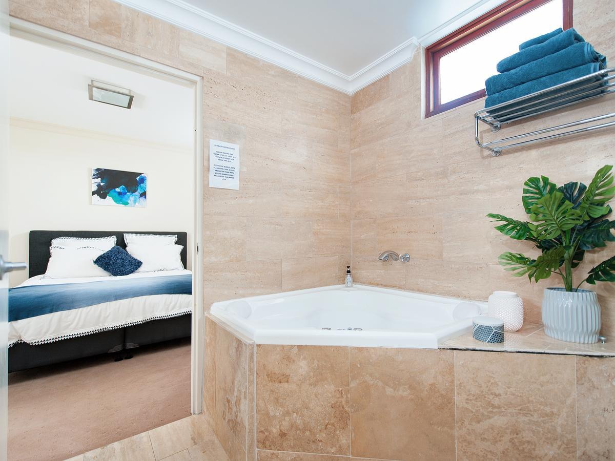 Shoal Bay Bed & Breakfast (Adults Only) Nelson Bay Buitenkant foto